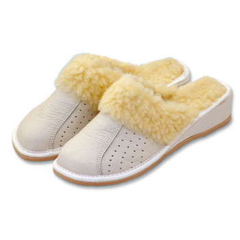 Wedge slippers white with sheep wool
