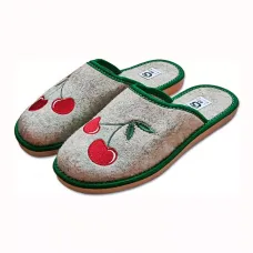 Pantofle filcové uzavřené s třešněmi