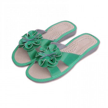 Women's Slippers with turquoise 